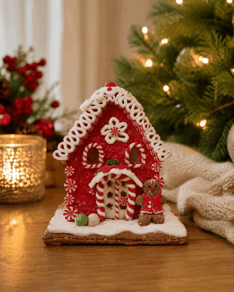 Casa de jengibre roja en resina – 15 cm